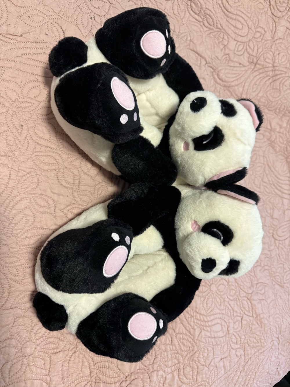 Plush Panda Feetmoji Slippers - Picture 1 of 4